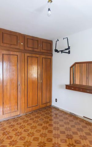 Casa para alugar com 900m², 3 quartos e 2 vagas