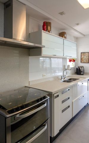 Apartamento à venda com 193m², 4 quartos e 3 vagasCozinha