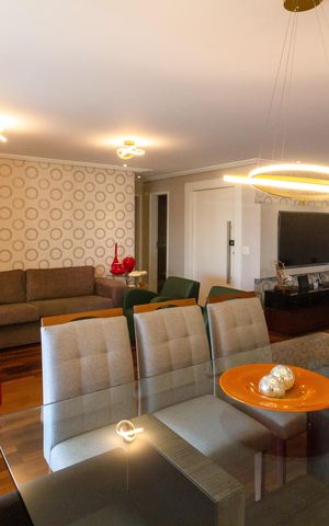 Apartamento à venda com 193m², 4 quartos e 3 vagasSala