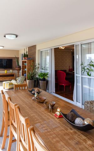 Apartamento à venda com 193m², 4 quartos e 3 vagasVaranda gourmet