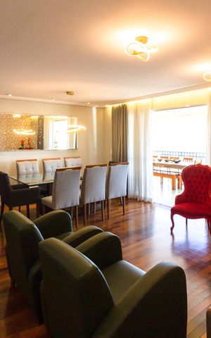 Apartamento à venda com 193m², 4 quartos e 3 vagasSala