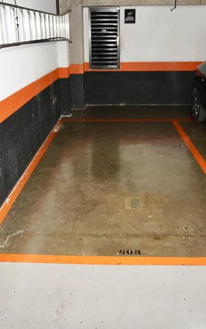 Apartamento para alugar com 90m², 1 quarto e 1 vaga Apartamento para alugar com 90m², 1 quarto e 1 vagaGaragem