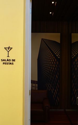 Apartamento para alugar com 90m², 1 quarto e 1 vaga Apartamento para alugar com 90m², 1 quarto e 1 vagaÁrea comum - Salão de festas