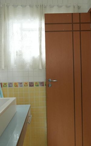Casa à venda com 210m², 3 quartos e 4 vagasBanheiro da Suíte