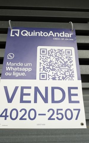 Casa à venda com 210m², 3 quartos e 4 vagasPlaca