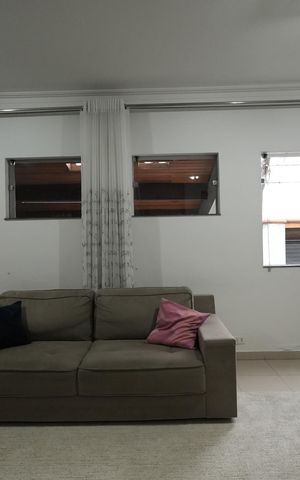 Casa à venda com 210m², 3 quartos e 4 vagasSala