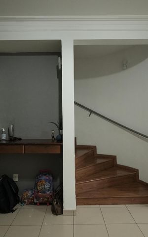 Casa à venda com 210m², 3 quartos e 4 vagasSala