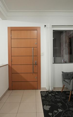 Casa à venda com 210m², 3 quartos e 4 vagasSala