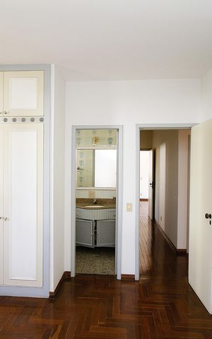Apartamento para alugar com 130m², 4 quartos e 2 vagasQuarto 1 - Suíte