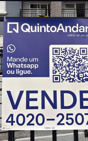 Apartamento à venda com 52m², 2 quartos e 1 vaga Apartamento à venda com 52m², 2 quartos e 1 vagaFachada