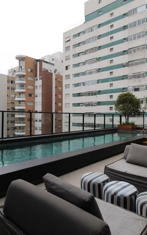Apartamento à venda com 63m², 2 quartos e sem vagaÁrea Comum - Piscina