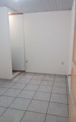 Casa para alugar com 55m², 2 quartos e sem vaga Casa para alugar com 55m², 2 quartos e sem vagaSala
