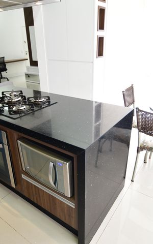 Apartamento para alugar com 217m², 2 quartos e 2 vagasCozinha