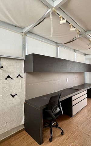 Apartamento para alugar com 217m², 2 quartos e 2 vagas Apartamento para alugar com 217m², 2 quartos e 2 vagasEscritório
