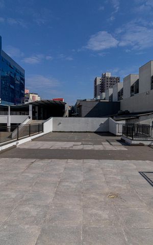 Apartamento à venda com 47m², 2 quartos e sem vaga Apartamento à venda com 47m², 2 quartos e sem vagaÁrea Comum - Área Externa Salão de Festas