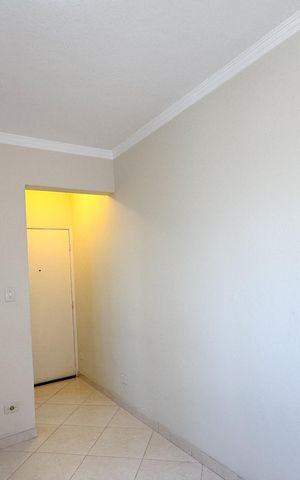 Apartamento para alugar com 58m², 2 quartos e 1 vaga Apartamento para alugar com 58m², 2 quartos e 1 vagaSala