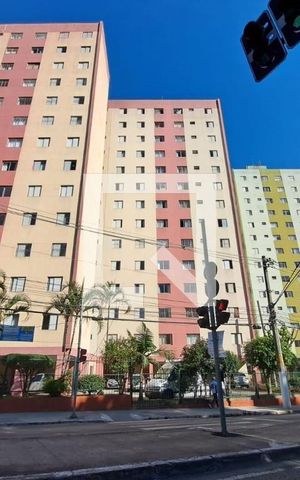 Apartamento para alugar com 58m², 2 quartos e 1 vaga Apartamento para alugar com 58m², 2 quartos e 1 vagaFachada