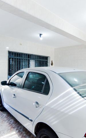 Casa à venda com 170m², 3 quartos e 3 vagasGaragem