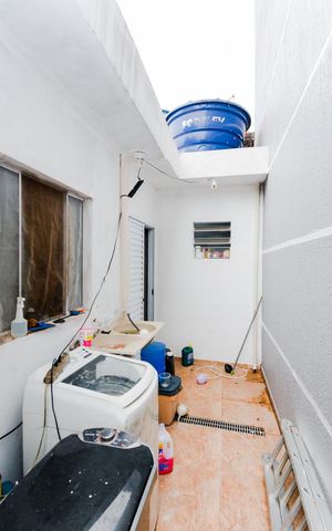 Casa para alugar com 125m², 2 quartos e 6 vagasÁrea de Serviço