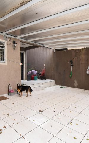 Casa à venda com 155m², 3 quartos e 2 vagasVaranda/Garagem