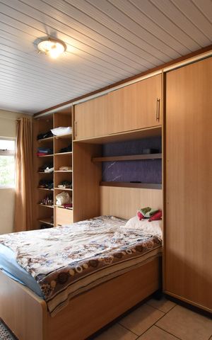 Casa à venda com 155m², 3 quartos e 2 vagasSuíte