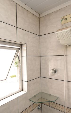 Casa à venda com 155m², 3 quartos e 2 vagasBanheiro da Suíte