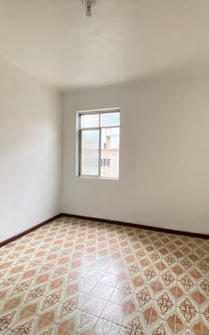 Apartamento à venda com 47m², 1 quarto e sem vaga Apartamento à venda com 47m², 1 quarto e sem vagaSala