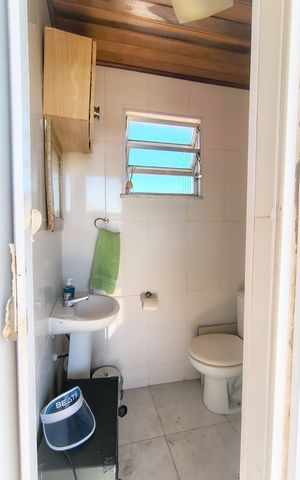 Casa de condomínio à venda com 115m², 2 quartos e 1 vaga Casa de condomínio à venda com 115m², 2 quartos e 1 vagaBanheiro