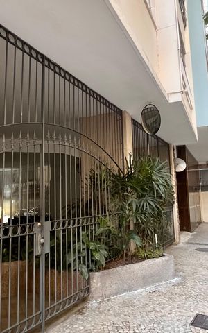 Apartamento à venda com 161m², 3 quartos e 1 vaga Apartamento à venda com 161m², 3 quartos e 1 vagaFachada