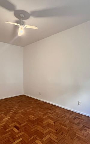 Apartamento à venda com 161m², 3 quartos e 1 vaga Apartamento à venda com 161m², 3 quartos e 1 vagaQuarto 1