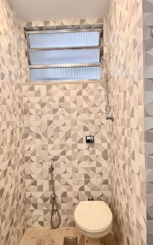 Apartamento à venda com 161m², 3 quartos e 1 vaga Apartamento à venda com 161m², 3 quartos e 1 vagaBanheiro da Suíte