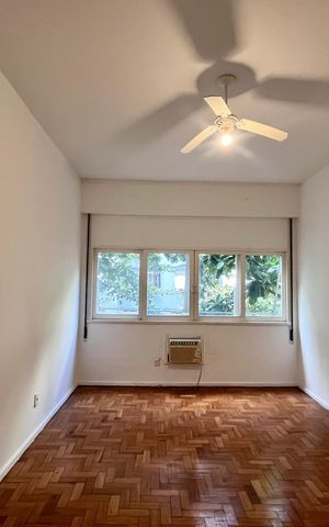 Apartamento à venda com 161m², 3 quartos e 1 vaga Apartamento à venda com 161m², 3 quartos e 1 vagaQuarto 1