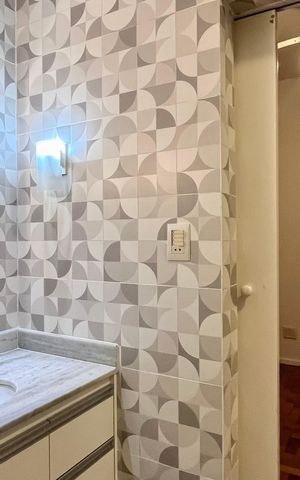 Apartamento à venda com 161m², 3 quartos e 1 vaga Apartamento à venda com 161m², 3 quartos e 1 vagaBanheiro da Suíte