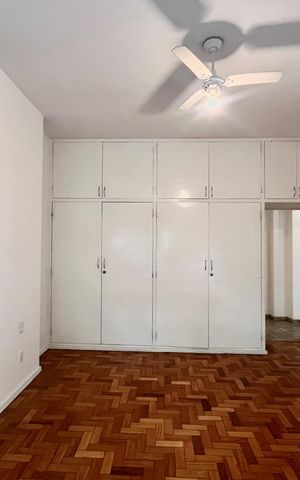 Apartamento à venda com 161m², 3 quartos e 1 vaga Apartamento à venda com 161m², 3 quartos e 1 vagaQuarto 2