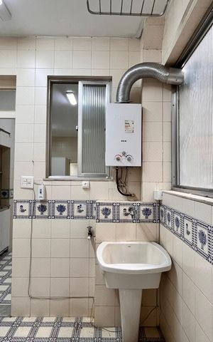 Apartamento à venda com 161m², 3 quartos e 1 vaga Apartamento à venda com 161m², 3 quartos e 1 vagaÁrea de Serviço