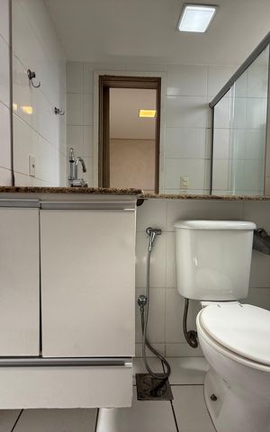 Apartamento à venda com 70m², 2 quartos e 1 vaga Apartamento à venda com 70m², 2 quartos e 1 vagaBanheiro