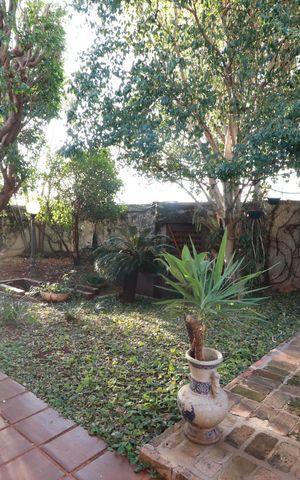 Casa para alugar com 450m², 4 quartos e 2 vagasVaranda 