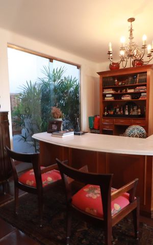 Casa para alugar com 450m², 4 quartos e 2 vagasSala
