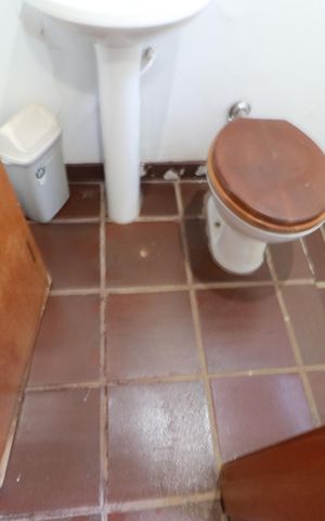 Casa para alugar com 450m², 4 quartos e 2 vagasBanheiro suite 1