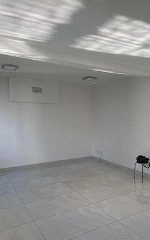 Apartamento à venda com 150m², 3 quartos e 4 vagas Apartamento à venda com 150m², 3 quartos e 4 vagasSala/Cozinha