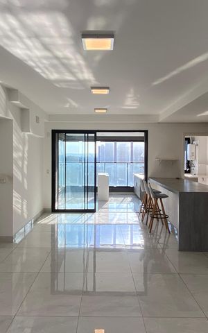 Apartamento à venda com 150m², 3 quartos e 4 vagas Apartamento à venda com 150m², 3 quartos e 4 vagasSala/Cozinha