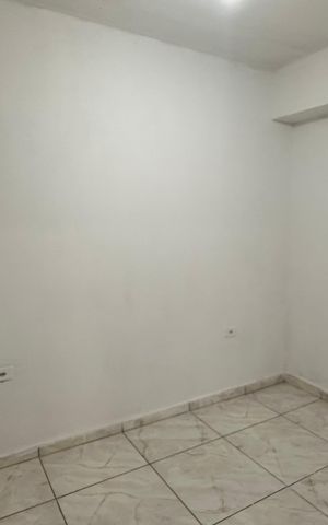 Casa para alugar com 80m², 2 quartos e sem vaga