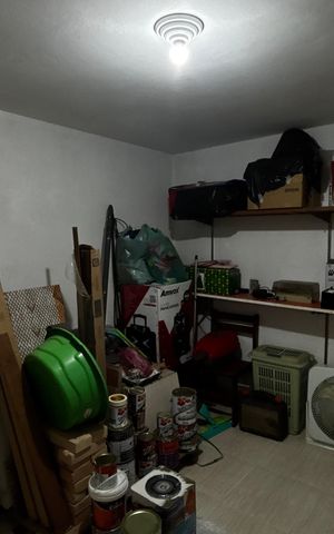 Casa para alugar com 207m², 3 quartos e 5 vagasQuarto Apoio Garagem