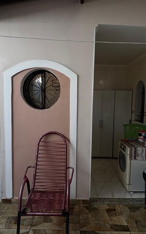 Casa para alugar com 207m², 3 quartos e 5 vagasQuintal