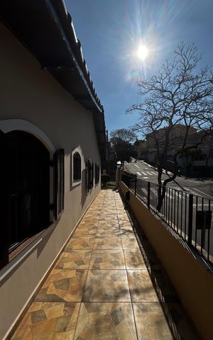Casa para alugar com 207m², 3 quartos e 5 vagasQuintal