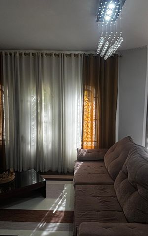 Casa para alugar com 207m², 3 quartos e 5 vagasSala