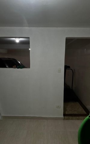 Casa para alugar com 207m², 3 quartos e 5 vagasQuarto Apoio Garagem