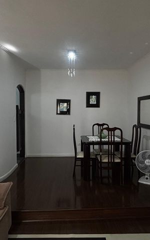 Casa para alugar com 207m², 3 quartos e 5 vagasSala