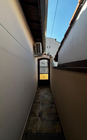 Casa para alugar com 207m², 3 quartos e 5 vagasCorredor