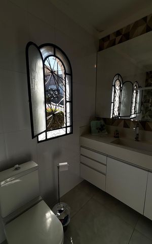 Casa para alugar com 207m², 3 quartos e 5 vagasBanheiro da Suíte